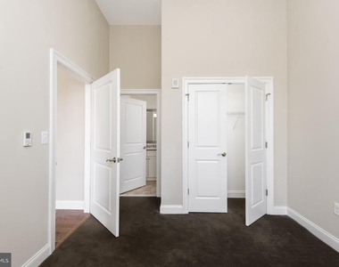 312 Walnut Street - Photo Thumbnail 14