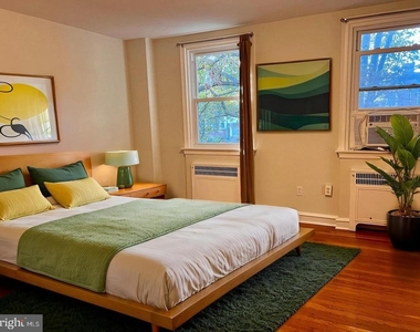 360 E Gorgas Lane - Photo Thumbnail 10