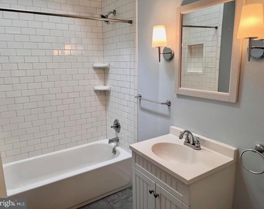 360 E Gorgas Lane - Photo Thumbnail 13