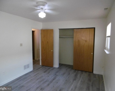 235 Parker Avenue - Photo Thumbnail 19
