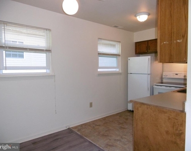 235 Parker Avenue - Photo Thumbnail 7