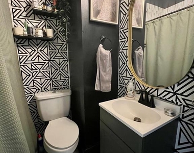 5411 W Berks Street - Photo Thumbnail 14
