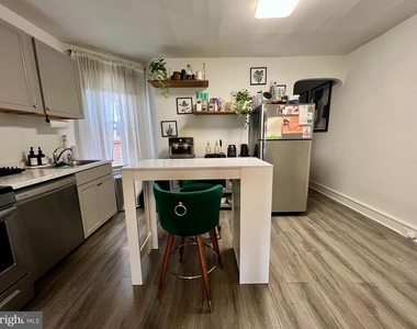 5411 W Berks Street - Photo Thumbnail 6