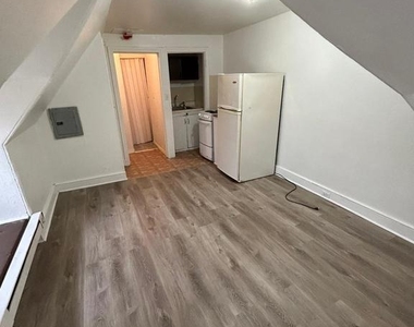 4637 Leiper Street - Photo Thumbnail 3