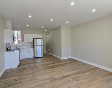 1207 W Wyoming Avenue - Photo Thumbnail 1