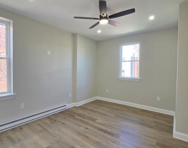 1207 W Wyoming Avenue - Photo Thumbnail 11