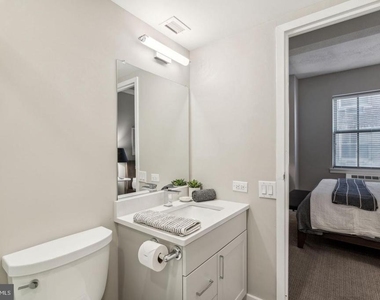 875 Sansom Street - Photo Thumbnail 18