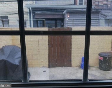 1117 Winton Street - Photo Thumbnail 8