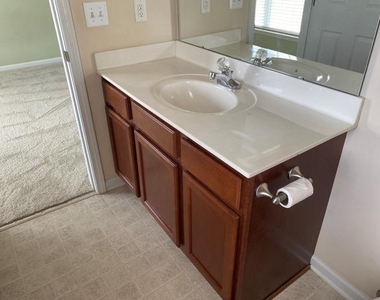 2024 Kedvale Avenue - Photo Thumbnail 15