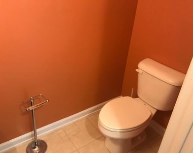 2024 Kedvale Avenue - Photo Thumbnail 9
