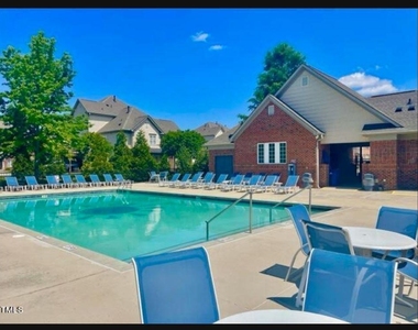 2024 Kedvale Avenue - Photo Thumbnail 24