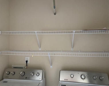 2024 Kedvale Avenue - Photo Thumbnail 17
