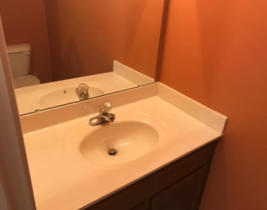 2024 Kedvale Avenue - Photo Thumbnail 8