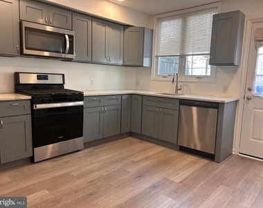 815 Tasker Street - Photo Thumbnail 5