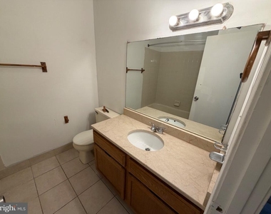 3402 Stanwood Street - Photo Thumbnail 3