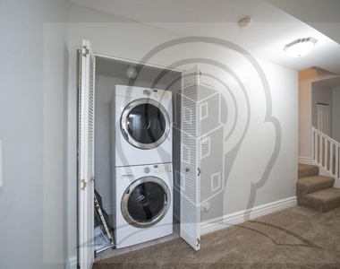 4852 South Prairie Avenue - Photo Thumbnail 18