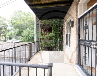 4852 South Prairie Avenue - Photo Thumbnail 10