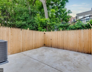 2314 N Sydenham Street - Photo Thumbnail 15