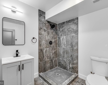 2314 N Sydenham Street - Photo Thumbnail 6