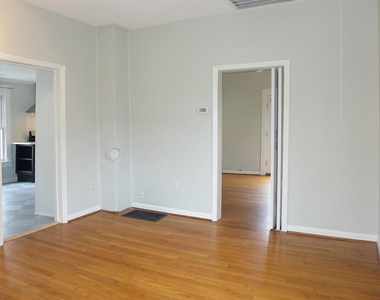 103 Center Street - Photo Thumbnail 2