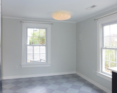 103 Center Street - Photo Thumbnail 6