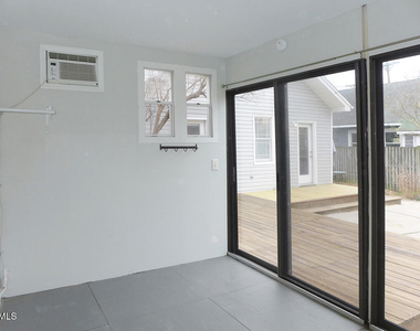103 Center Street - Photo Thumbnail 11