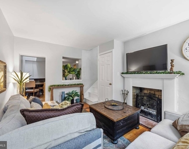 725 Pemberton Street - Photo Thumbnail 4