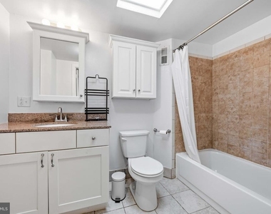 725 Pemberton Street - Photo Thumbnail 19