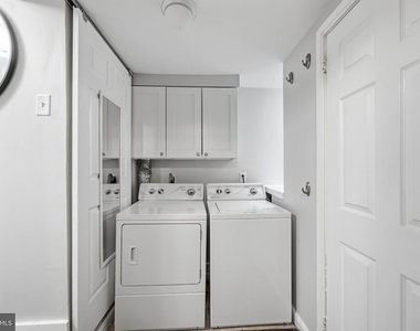 725 Pemberton Street - Photo Thumbnail 17