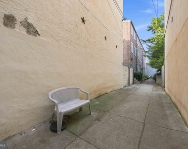 725 Pemberton Street - Photo Thumbnail 25