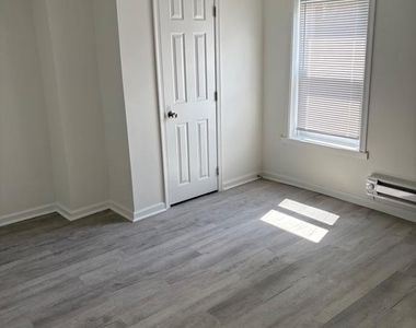 3442 W Allegheny Avenue - Photo Thumbnail 10