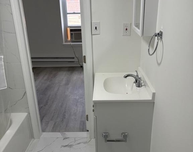 3442 W Allegheny Avenue - Photo Thumbnail 6