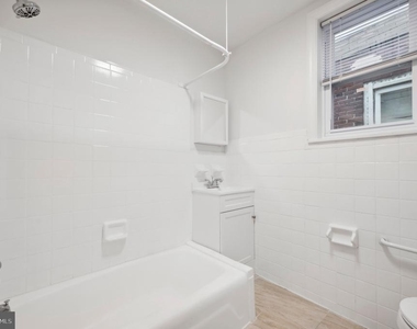 1627 S Ringgold Street - Photo Thumbnail 9