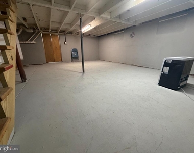 1538 Green Lane Road - Photo Thumbnail 15