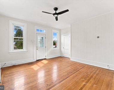 1 Athens Avenue W - Photo Thumbnail 9