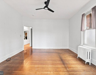 1 Athens Avenue W - Photo Thumbnail 5