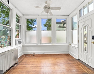 1 Athens Avenue W - Photo Thumbnail 2