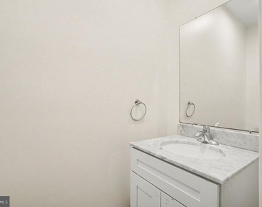 812 Darby Road - Photo Thumbnail 12