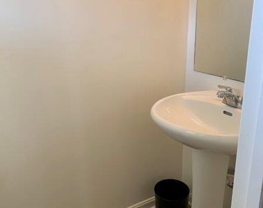 275 Thrush Drive - Photo Thumbnail 9