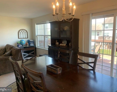 275 Thrush Drive - Photo Thumbnail 24