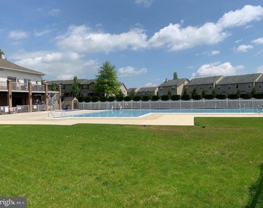 275 Thrush Drive - Photo Thumbnail 60