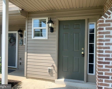 275 Thrush Drive - Photo Thumbnail 5