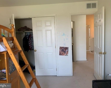 275 Thrush Drive - Photo Thumbnail 48