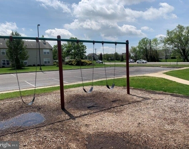 275 Thrush Drive - Photo Thumbnail 59