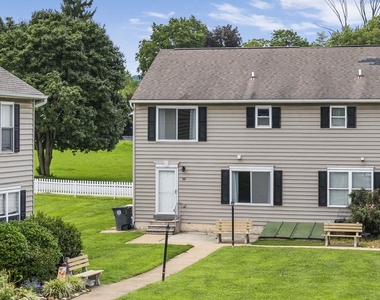 10 Terry Court - Photo Thumbnail 1