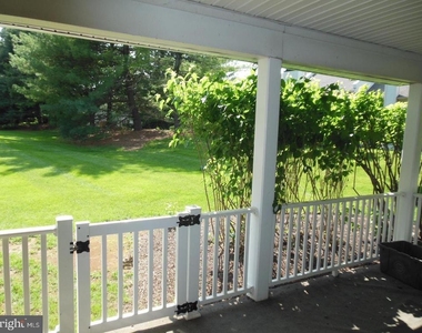 936 Railway Square - Photo Thumbnail 23