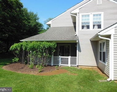 936 Railway Square - Photo Thumbnail 22