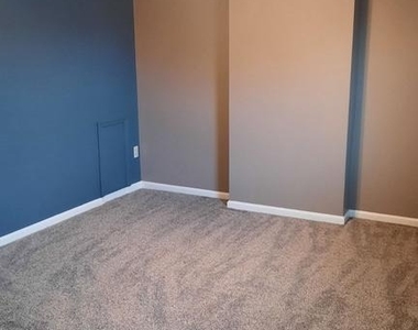 702 Allenview Drive - Photo Thumbnail 12