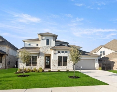 373 Hollister Dr - Photo Thumbnail 1