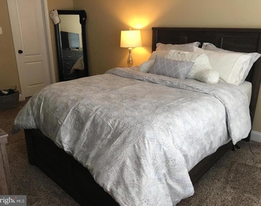 16 Belmont Avenue - Photo Thumbnail 14